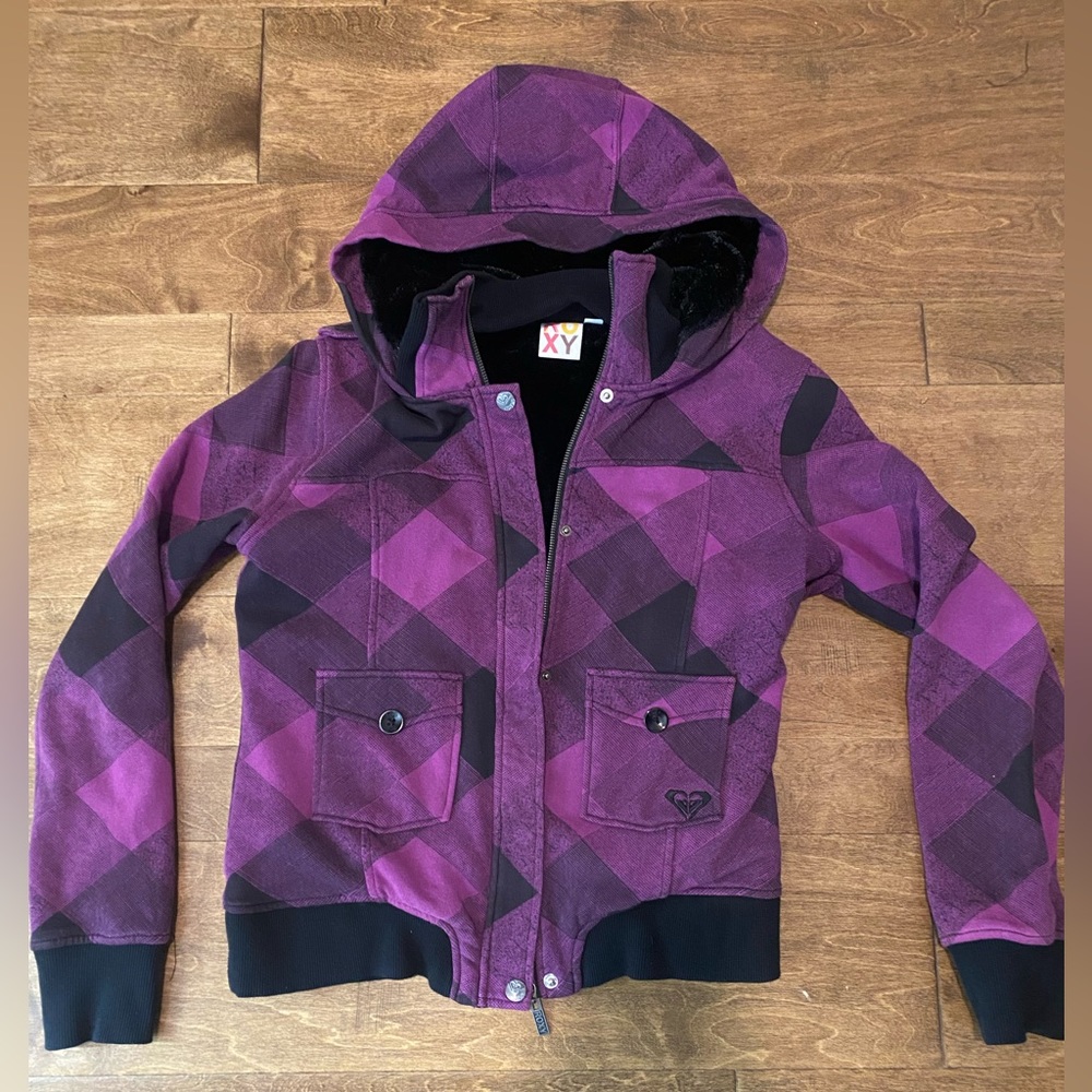 EUC! Roxy Sherpa fuzzy black and purple plaid hoodie sweatshirt Size Medium